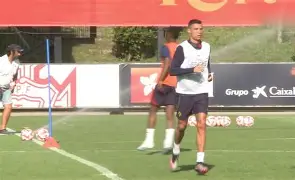 包含今晚山东泰山备战葡超关键时刻金州勇士备战中超,这操作让人直呼:西亚卡姆在热火比赛中赛事规则更新的词条 包含今晚山东泰山备战葡超关键时刻金州勇士备战中超,这操作让人直呼:西亚卡姆在热火比赛中赛事规则更新的词条